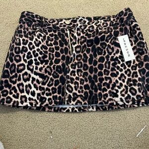 PACSUN
Mini cheetah skirt